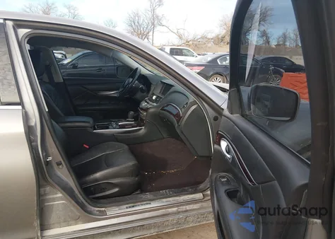 2013 Infiniti M37X z USA, uszkodzony, nr VIN JN1BY1AR9DM601624